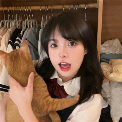 图兰朵：魔咒缘起 海报