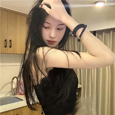 非常莉雅娜 海报
