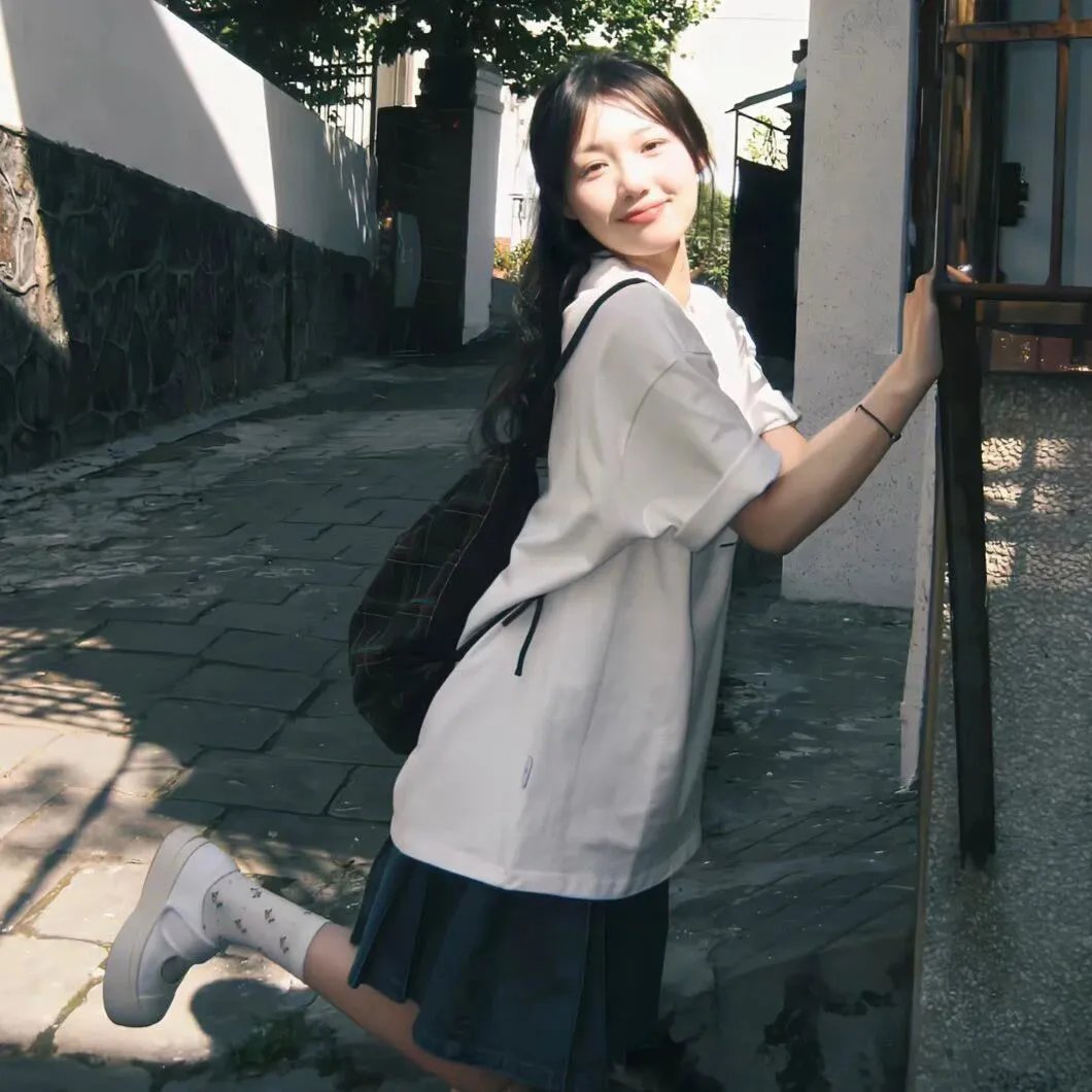 我是周时青 海报